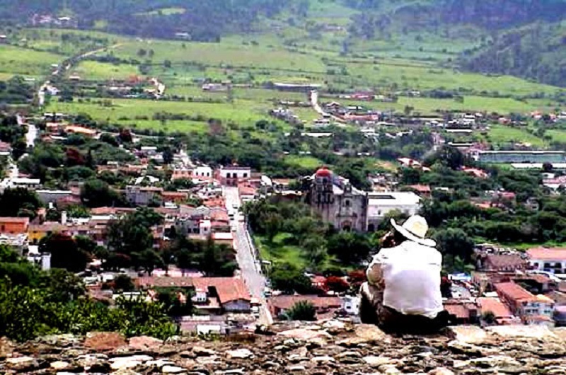 Malinalco Pueblo Mágico and adventure romance Habibi World Travel